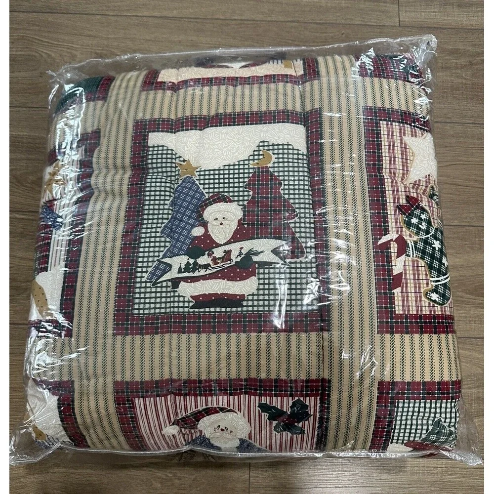 Vintage‎ Christmas Queen Bedspread Santa Claus, Christmas Trees, Snowman NEW